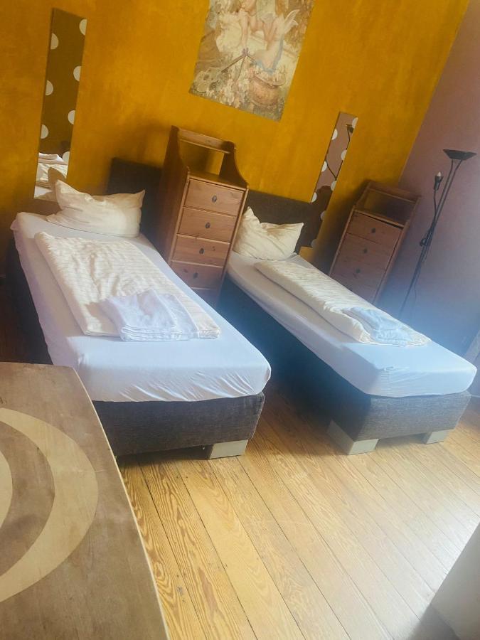 Wohnung In Kaiserslautern Esterno foto